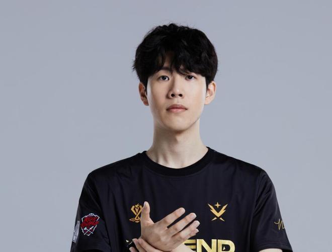 社交媒体 社交媒体